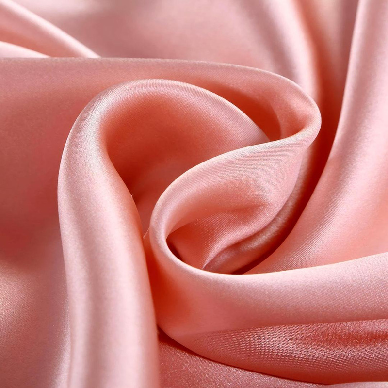 What Are The Advantages of Silk Fabric?